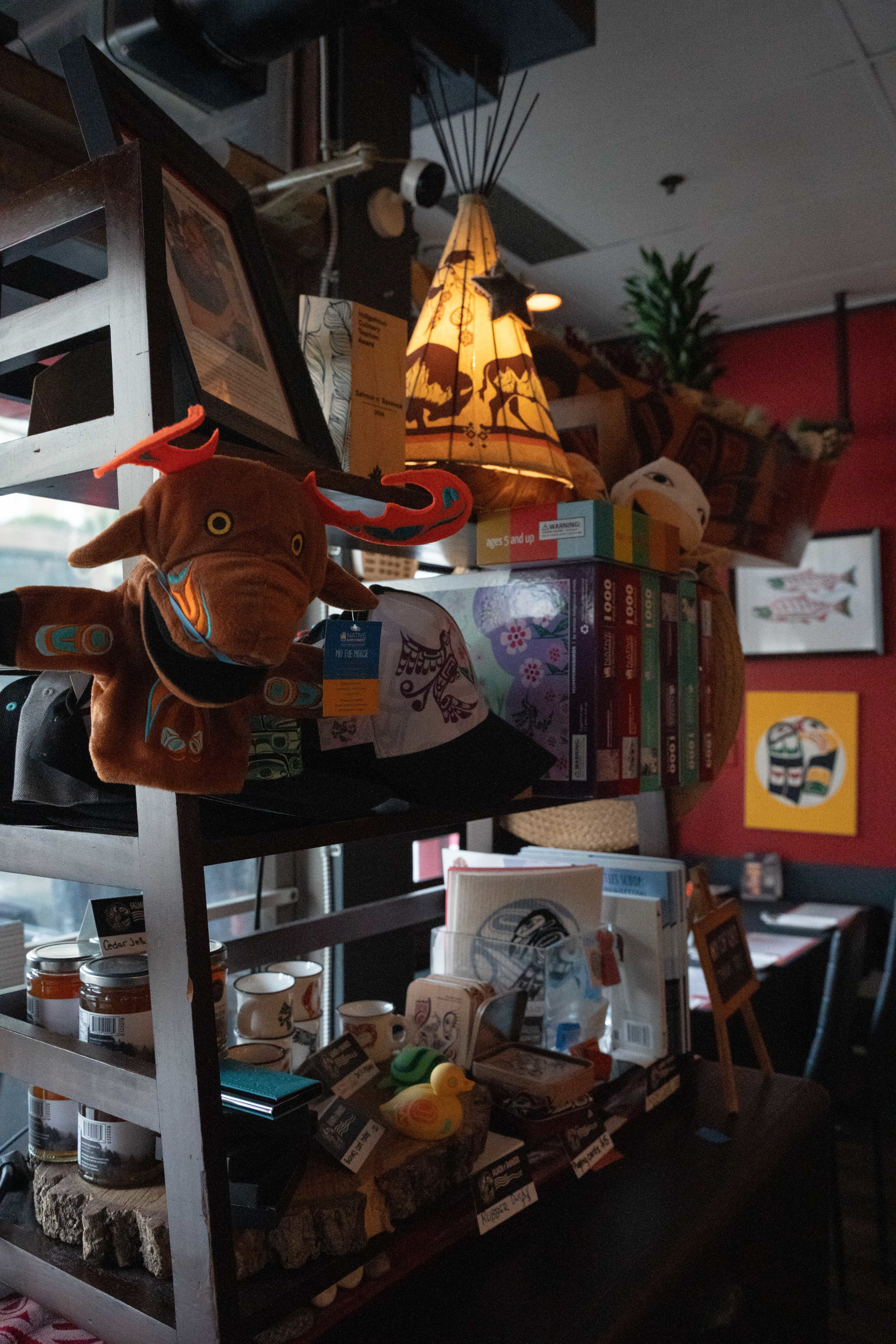 A stall at Salmon n' Bannock to "dine and shop"