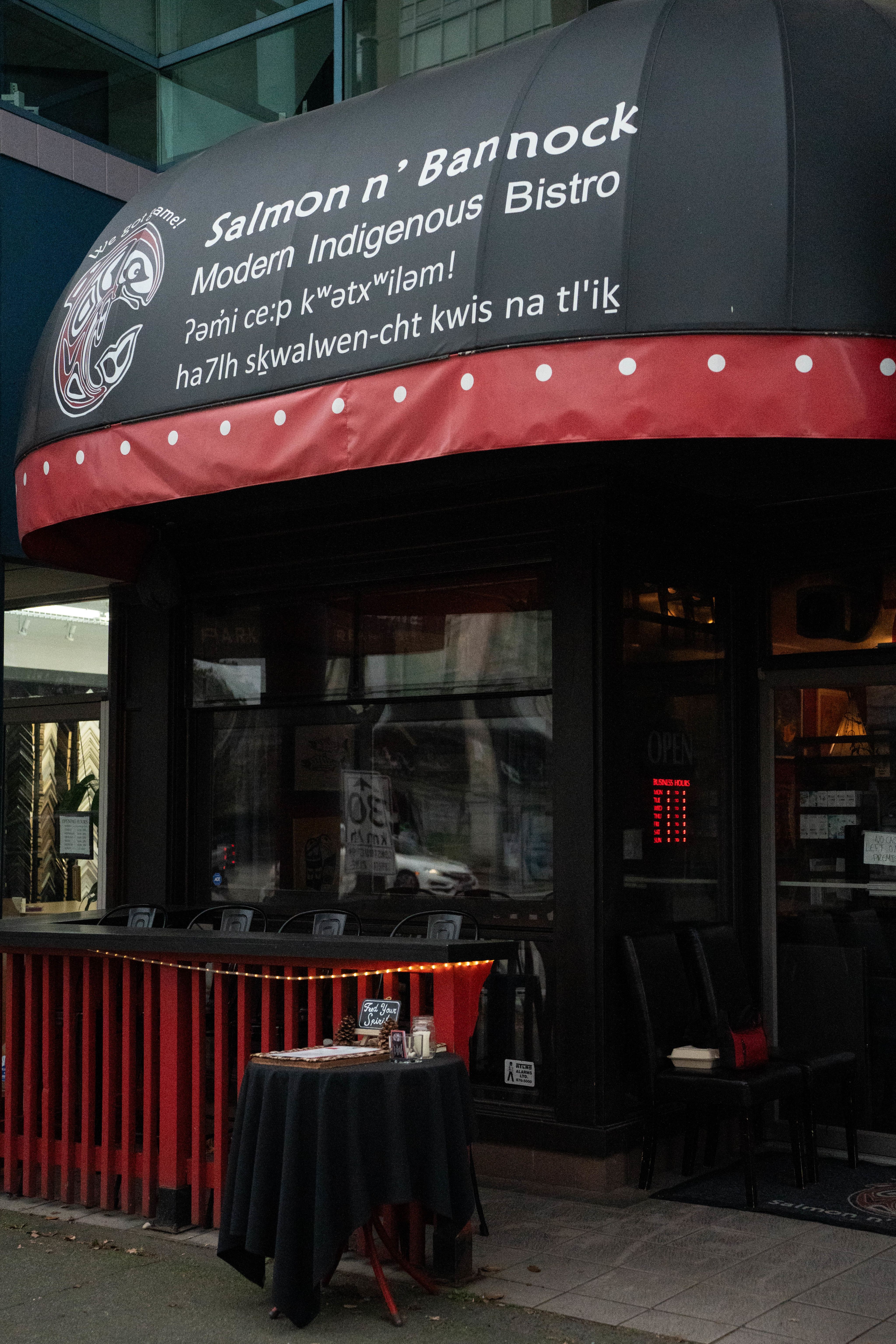 Exterior of Salmon n' Bannock