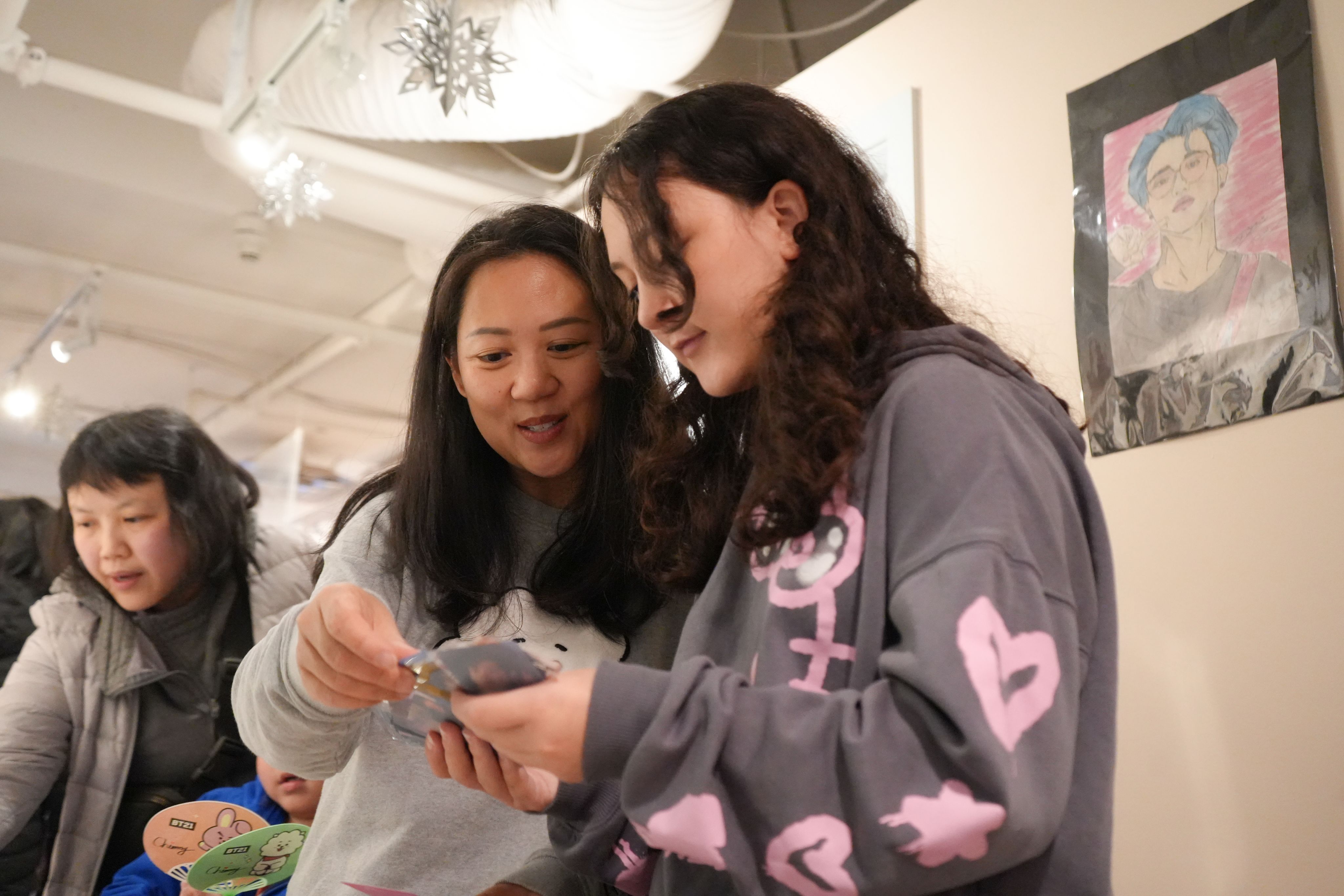 Kpop Raffle We are K-pop Fans!